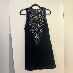 VEUC urban outfitters velvet dress